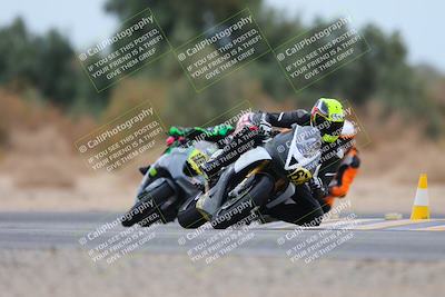 media/Jan-20-2024-CVMA (Sat) [[ddb8bc1f3d]]/Race 10 Amateur Supersport Middleweight/